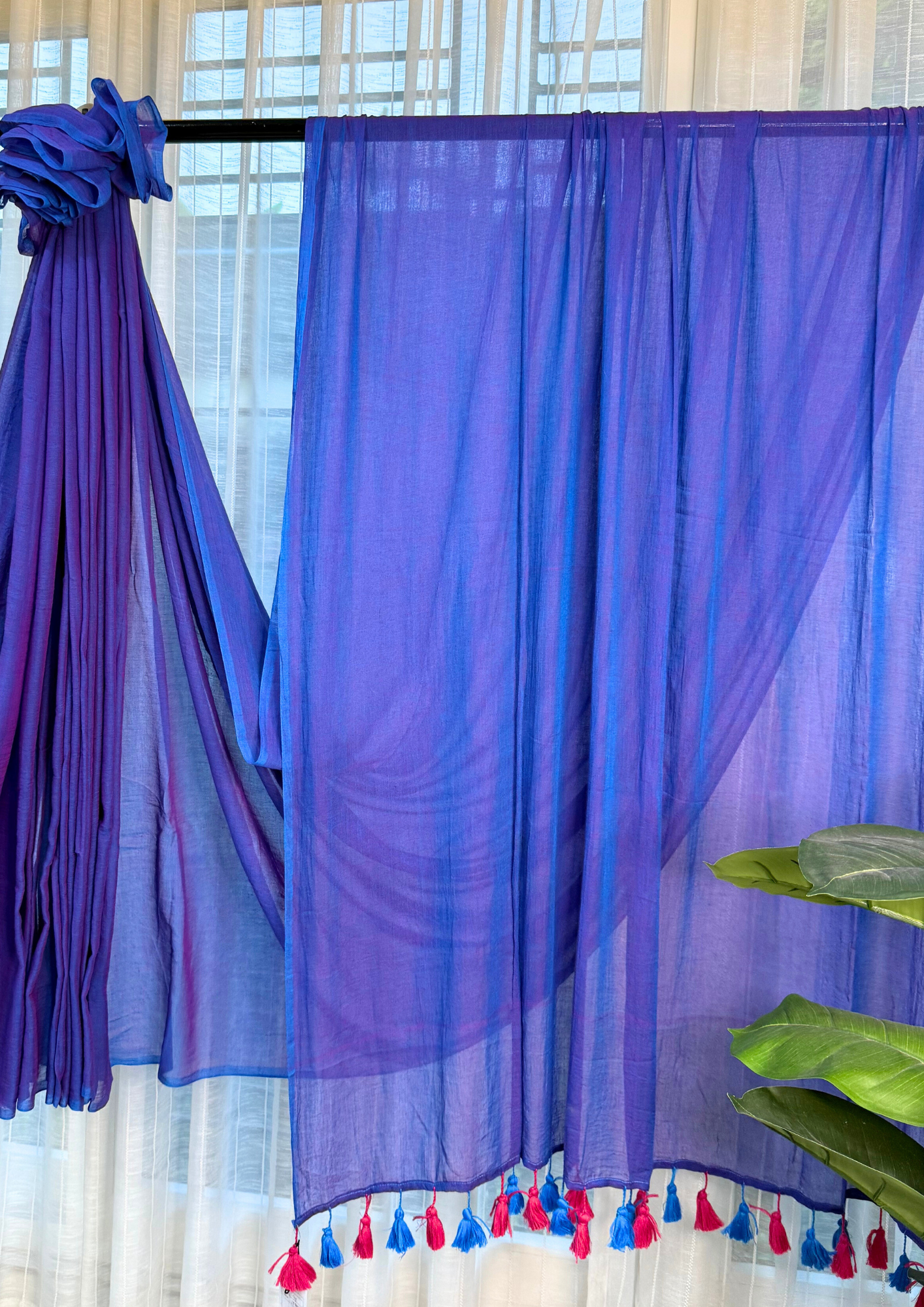 BARE ELEGANCE - Image 2